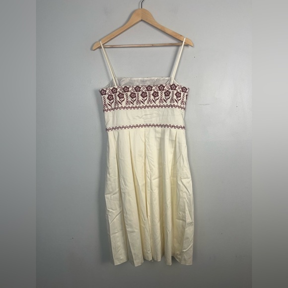 Ann Taylor Ivory Burgundy Red Embroidered Floral Box Pleat Sun Dress size 8 new - Picture 5 of 9